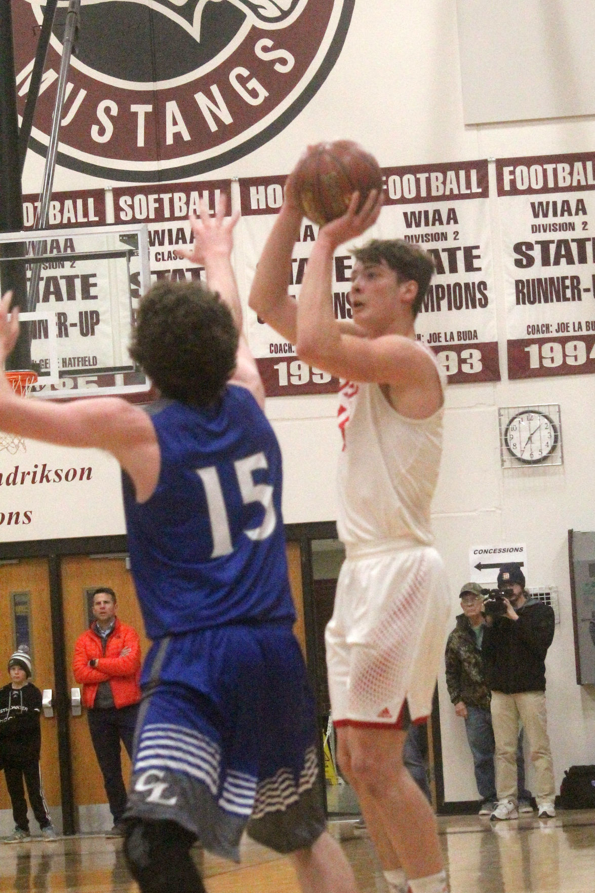 Colfax vs Clear Lake boys basketball 3-7-19